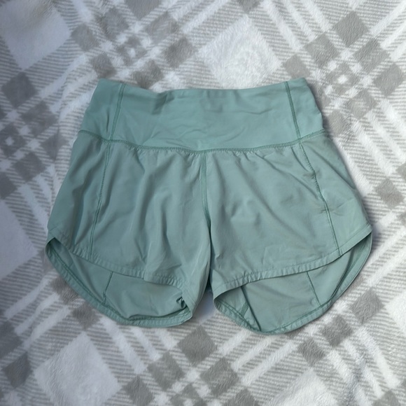 lululemon athletica Pants - Lululemon speed up mid rise short 4” in Hazy Jade size 0